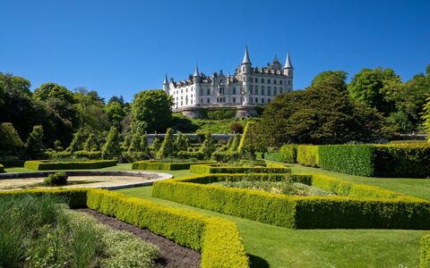 Ta din semester i ett slott!