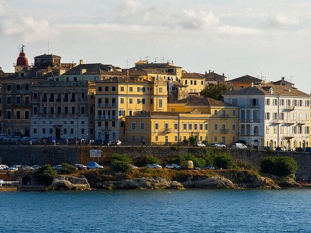 Korfu stad, vad du ska se på en perfekt stadsresa