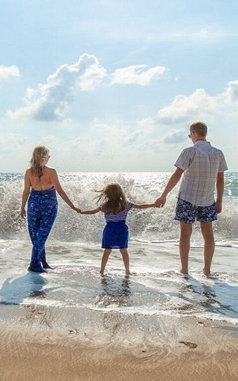3 greske øyer å besøke med barn