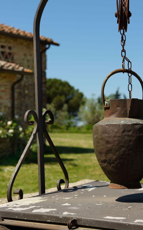 Pozzo Dei Desideri: Exteriör, Trädgård, Utomhus