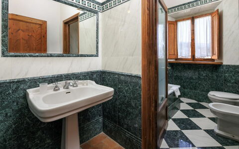 Semesterboende Giaggiolo