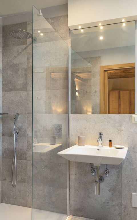 Villa Simone: Badrum