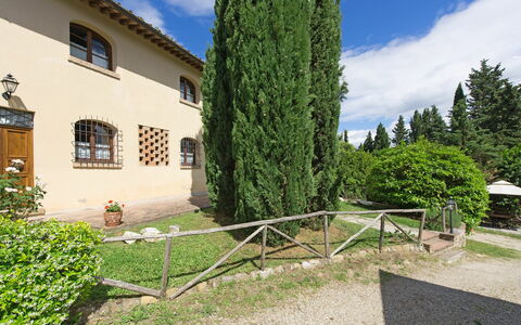 Semesterboende Villa Acciaioli: Exteriör, Trädgård, Utomhus