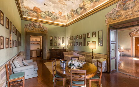 Semesterboende La Grotta: Kök, Vardagsrum