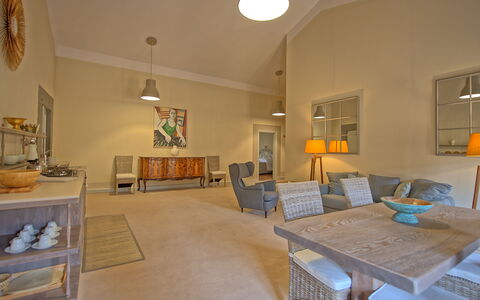 Semesterboende Montegufoni 27: Kök, Lunchrum, Vardagsrum