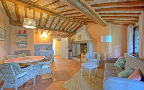 Semesterboende Montegufoni 11: Kök, Lunchrum, Vardagsrum