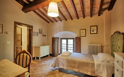 Semesterboende Montegufoni 19b: sovrum