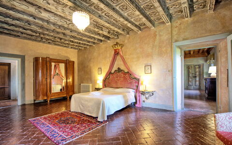 Semesterboende Montegufoni 23: sovrum