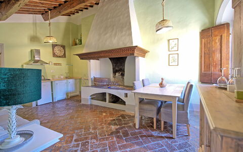 Semesterboende Montegufoni 29: Lunchrum, Vardagsrum