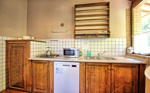 Semesterboende Villa Acciaioli: Kök