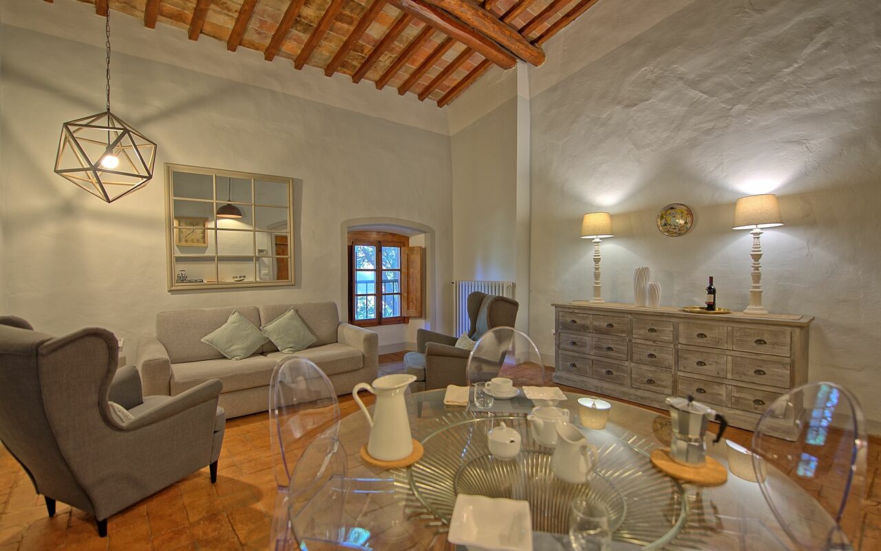 Semesterboende Montegufoni 17: Kök, Lunchrum, Vardagsrum