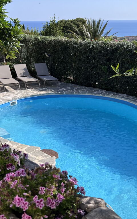 Castellammare: Exteriör, slå samman