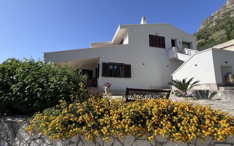 Semesterboende Castellammare 3: Exteriör