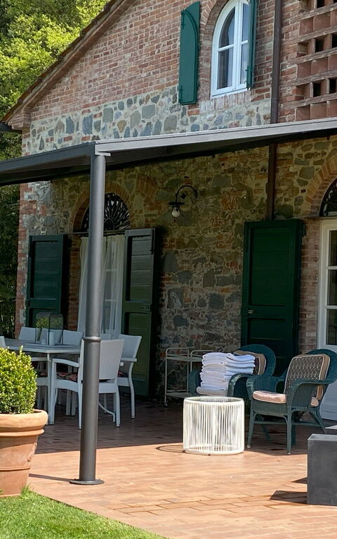 Villa Fontine: Sommar, Trädgård, Utomhus