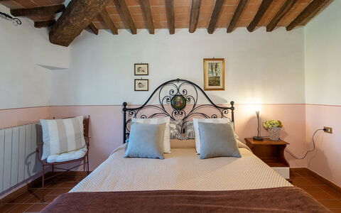 Semesterboende Montelopio 8: sovrum