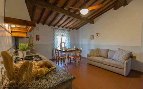 Semesterboende Montelopio 7: Kök, Lunchrum, Vardagsrum