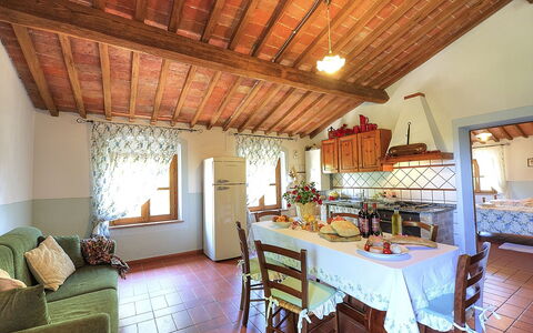 Semesterboende Montelopio 4: Kök, Lunchrum