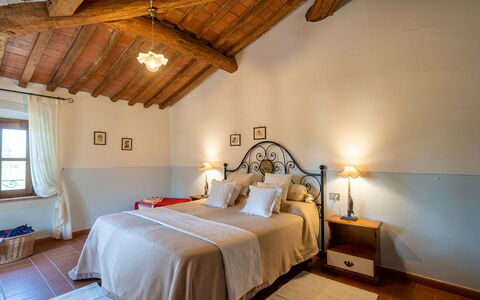 Semesterboende Montelopio 4: sovrum