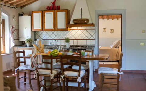 Semesterboende Montelopio 4: Kök, Lunchrum, Vardagsrum