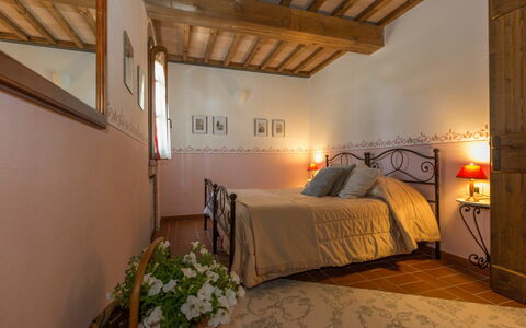 Semesterboende Montelopio 5: sovrum