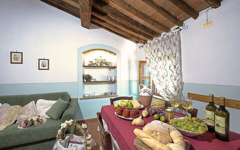 Semesterboende Montelopio 8: Kök, Lunchrum, Vardagsrum