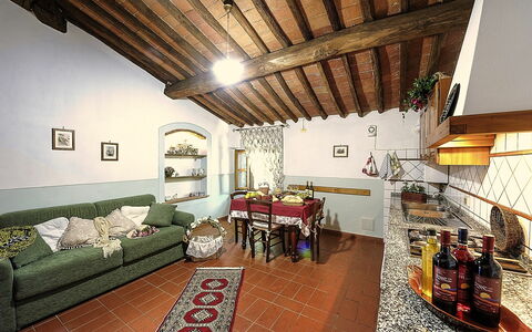 Semesterboende Montelopio 8: Kök, Lunchrum, Vardagsrum