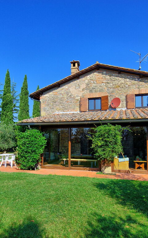 Casale Giulio: Exteriör, Utomhus