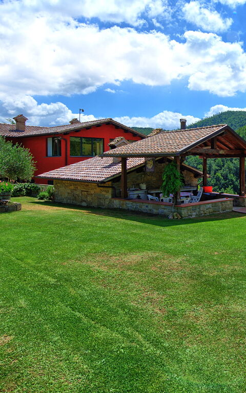 Villa Contessa: Exteriör, Trädgård