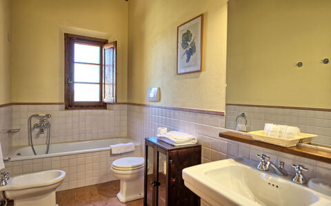 Semesterboende Fornacino 1: Badrum
