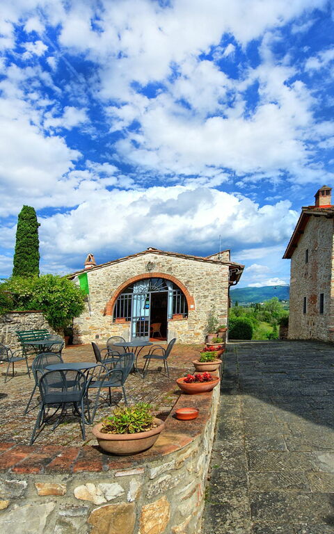 Le Fonti: Trädgård, Utomhus