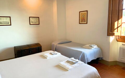 Semesterboende Le Fonti 11: sovrum