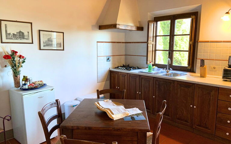 Semesterboende Le Fonti 5: Kök, Lunchrum