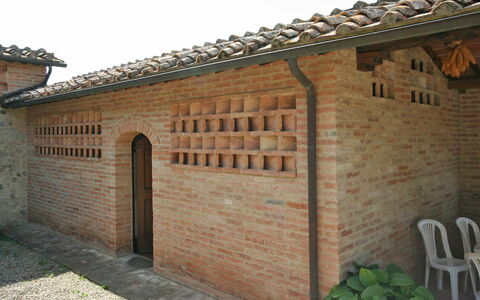 Semesterboende San Donnino 2: Exteriör