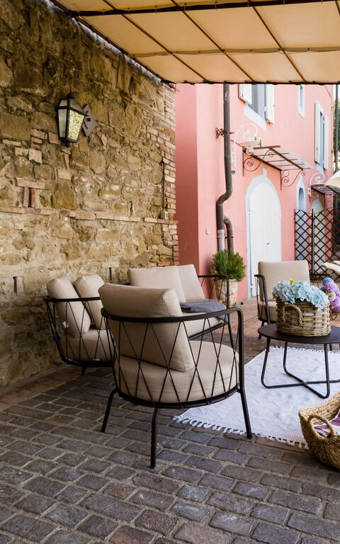 Villa Angelica: Exteriör, Utomhus