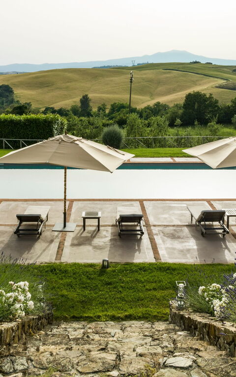 Villa Danilo: Exteriör, slå samman, Utomhus, Visningar