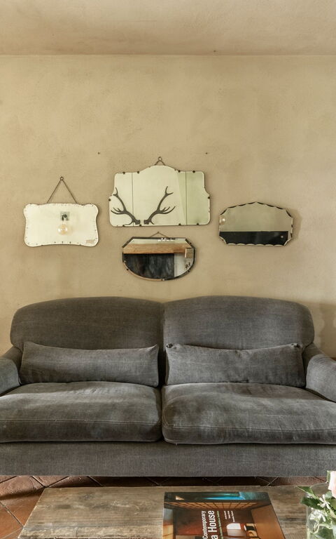 Villa Danilo: Vardagsrum