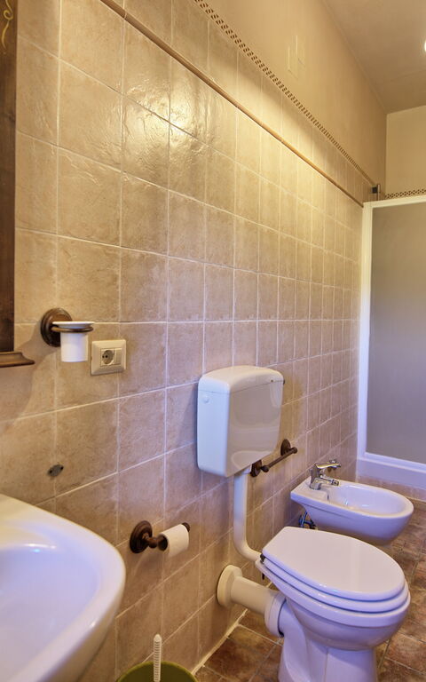 Villa Lo Scoiattolo: Badrum