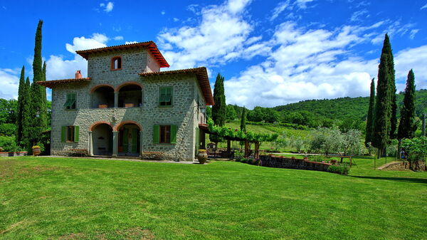 Villa Lo Scoiattolo: Trädgård, Utomhus