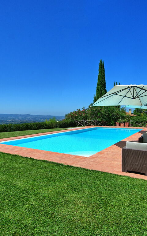 Casa Lucia: slå samman, Trädgård