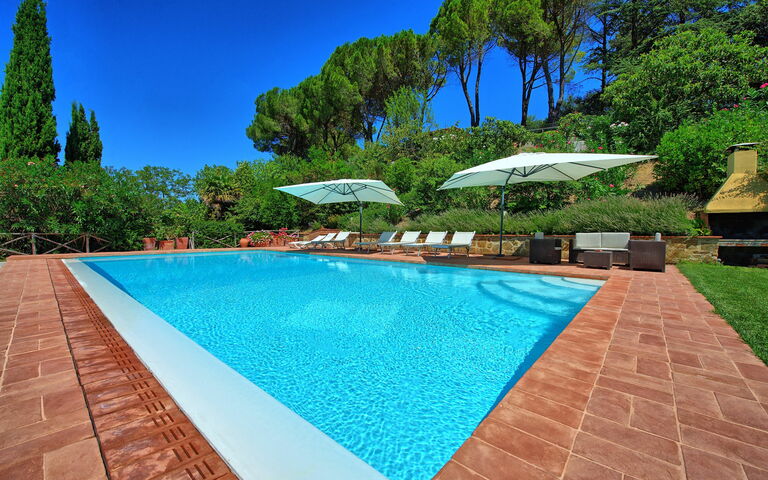 Casa Lucia: slå samman, Sommar, Trädgård, Utomhus