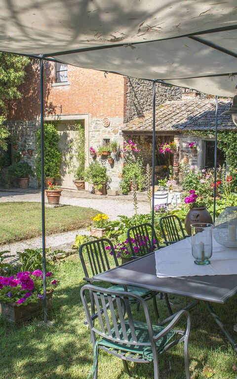 Villa Elisa: Trädgård