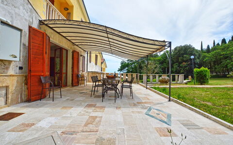 Semesterboende Dependance 1: Exteriör, Trädgård, Utomhus