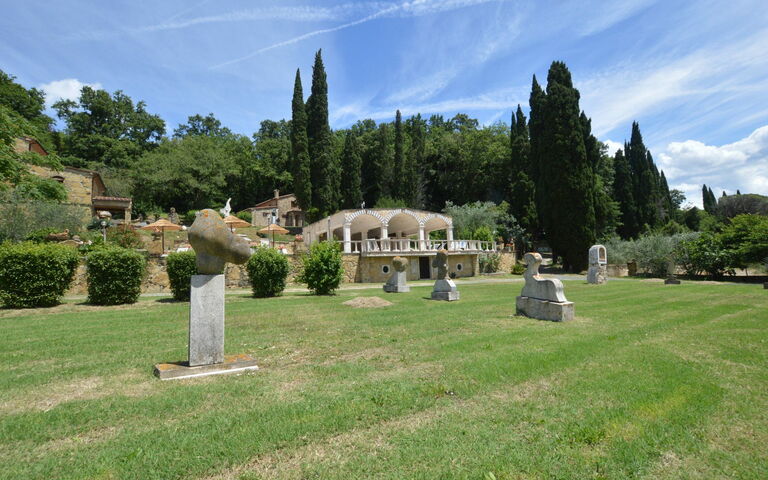 Le Querciolaie: Trädgård