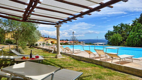 Le Querciolaie: slå samman, Trädgård