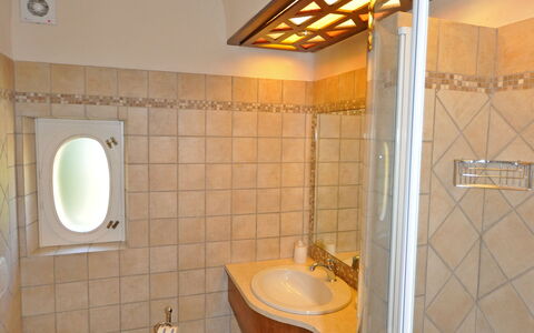 Semesterboende Dante 5: Badrum