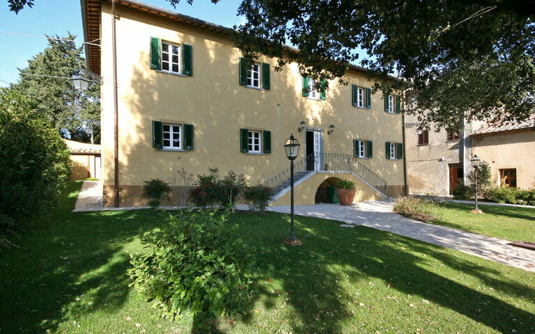 Dante: Exteriör, Trädgård