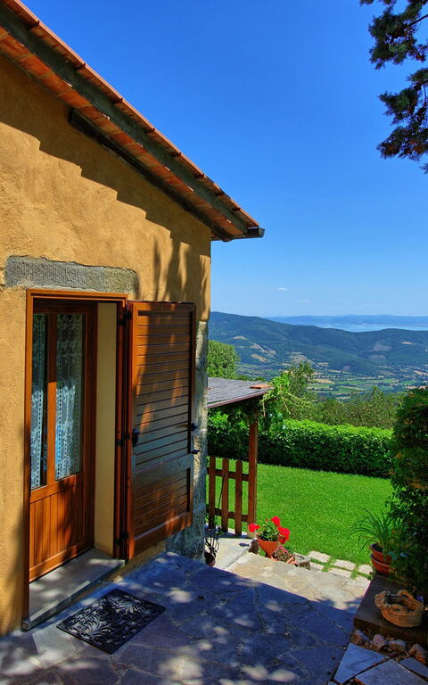 Il Salice: Exteriör, Utomhus