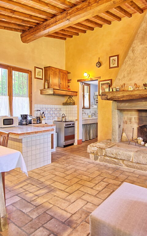 Casa Cipressi: Lunchrum, Vardagsrum