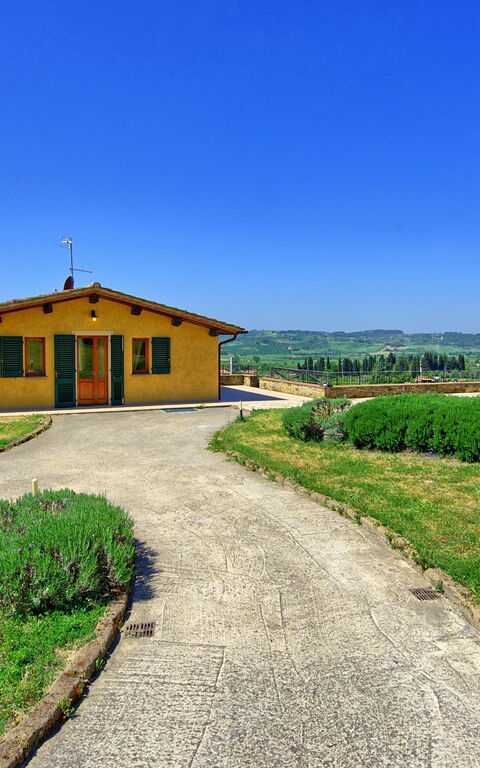 Villa Roberto: Trädgård, Utomhus