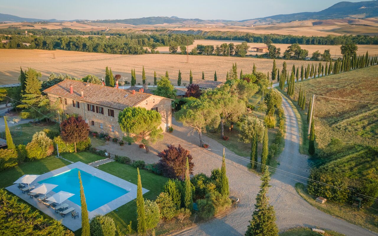 Villa Cassia: slå samman, Visningar